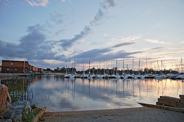 Foto Sie planen Ihr Haus, Ihr Grundst�ck oder Ihre Eigentumswohnung in Gro�p�sna zu verkaufen? Sie m�chten den aktuellen Wert Ihrer Immobilie wissen? Die Ver�nderungen am Immobilienmarkt machen Sie unsicher und Sie w�nschen eine unverbindliche Beratung zu Ihrem Hausverkauf? Dann freuen wir uns auf Ihren Anruf!