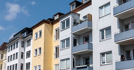 Mehrfamilienhaus