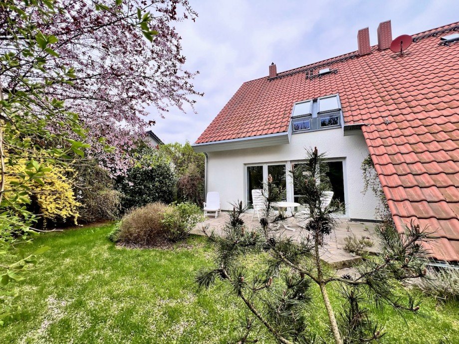 R�ckansicht Doppelhaush�lfte Naunhof