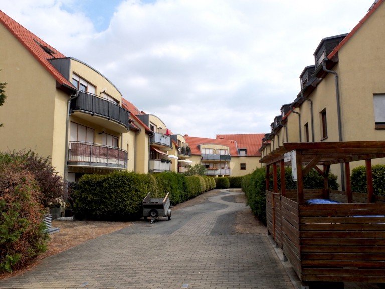 Die Wohnung ist verkauft. Machern Etagenwohnung +++ Vermietete 2-Raum-Eigentumswohnung in Machern +++ mit TG-Stellplatz +++