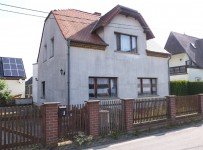 Hauptbild +++ Sanierungsbed�rftiges Einfamilienhaus in Grethen +++