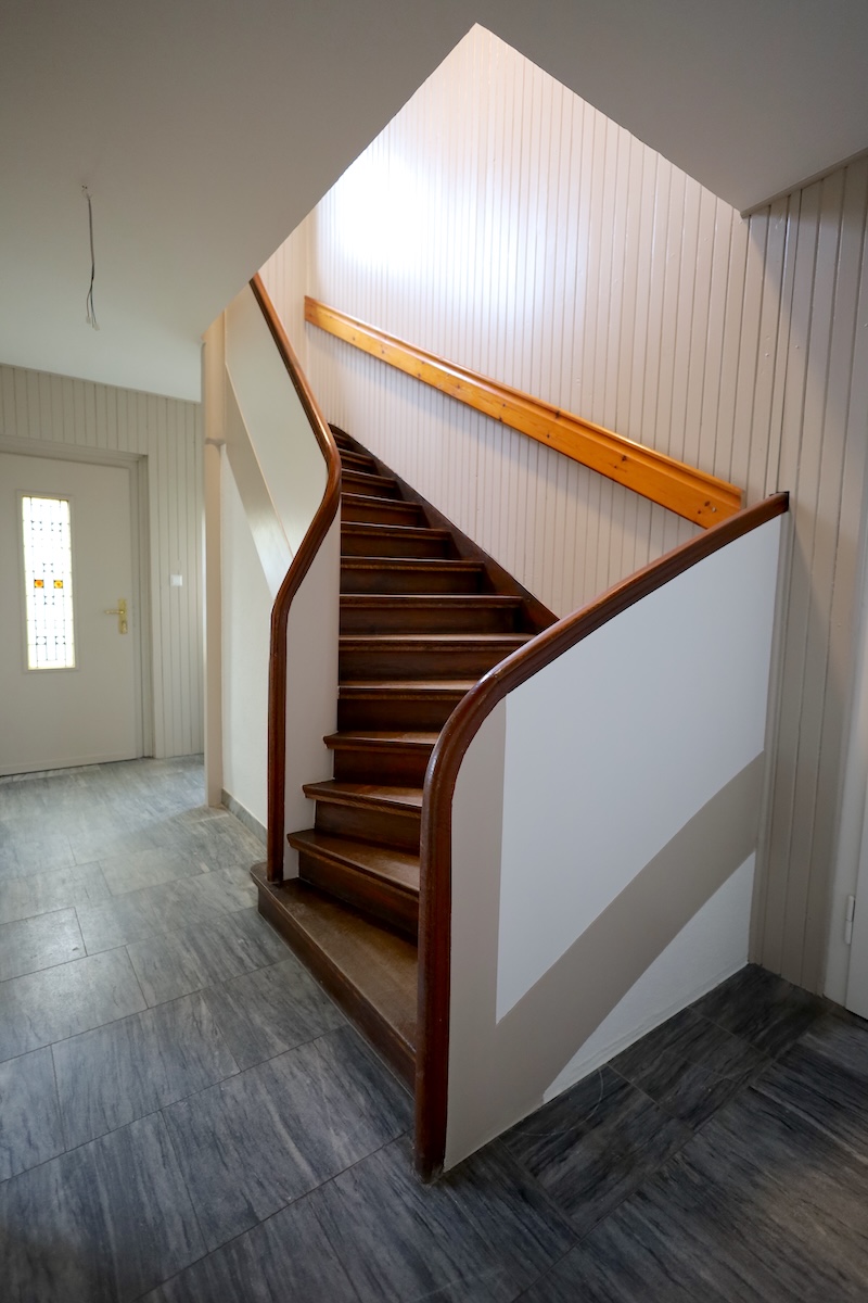 tolle alte Eiche-Treppe Einfamilienhaus Leipzig
