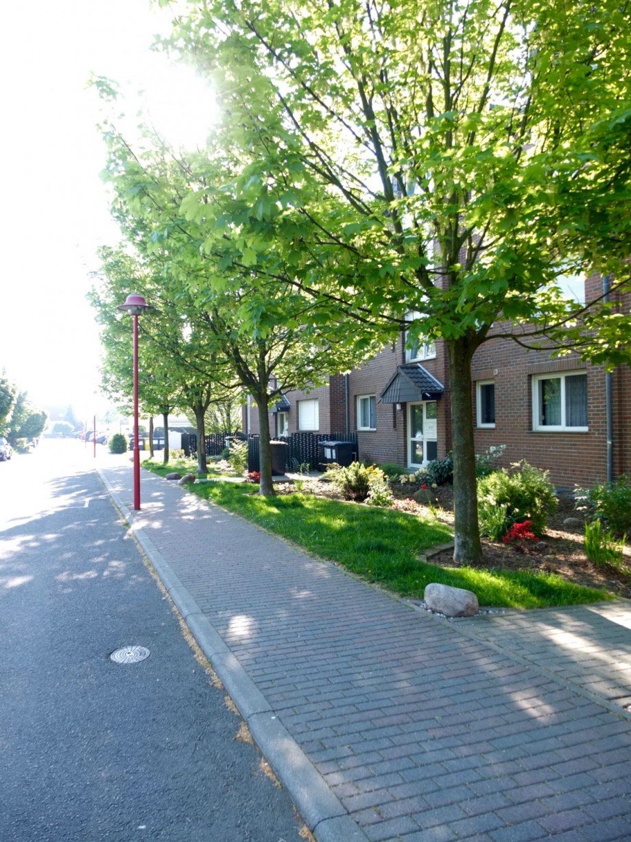 Mit gepflegten Vorg�rten Etagenwohnung Leipzig