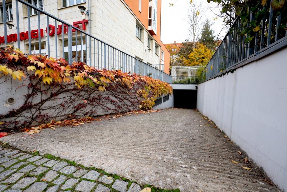 Tiefgaragenzufahrt Etagenwohnung Leipzig