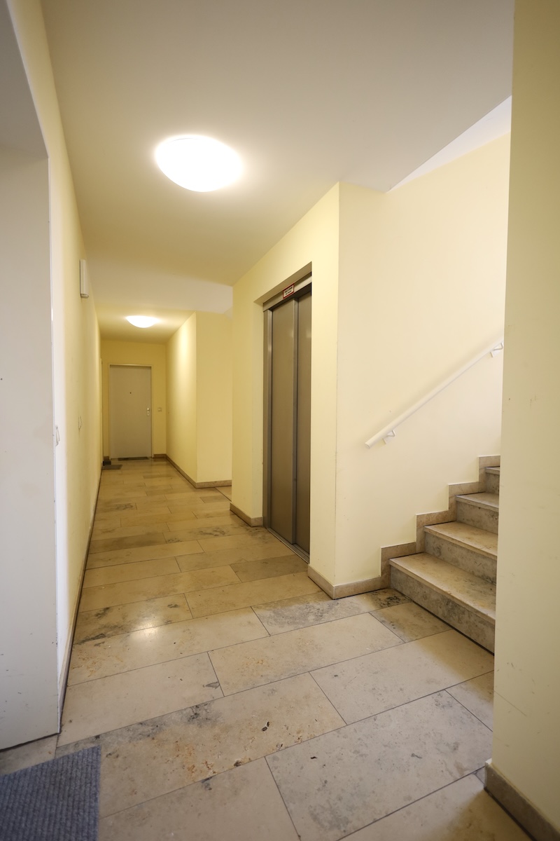 Treppenhaus/Aufzug Etagenwohnung Leipzig