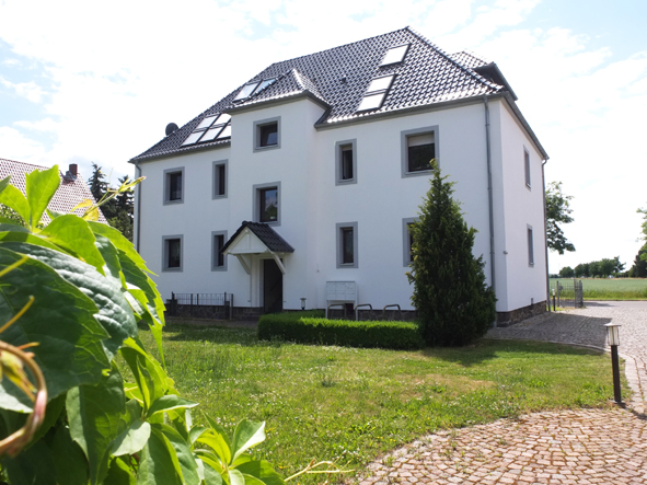 Ansicht Naunhof Mehrfamilienhaus +++ Mehrfamilienhaus in TOP-Lage & TOP-Zustand +++