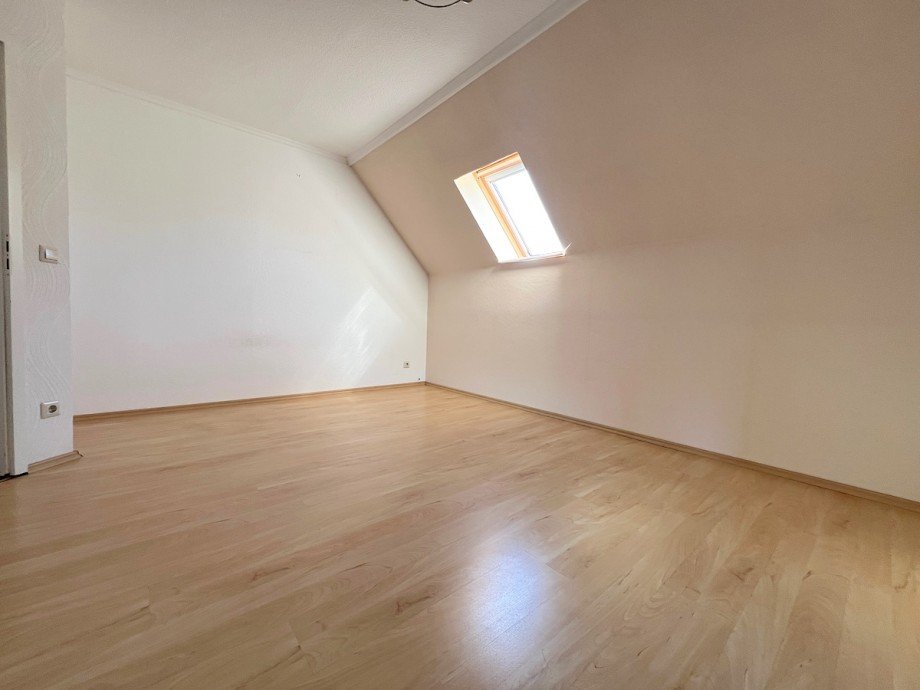 Zimmer OG Einfamilienhaus Machern OT